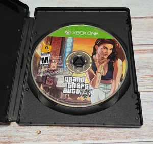 Solo disco Grand Theft Auto V Microsoft Xbox One GTA 5 - Imagen 1 de 2