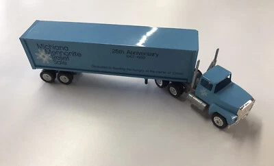 复古 Michiana Mennonite 救济销售 25 周年纪念 1967 - 1992 卡车。无盒! — 第 1/4 张图片