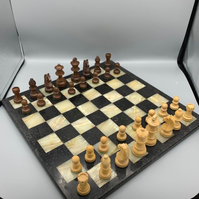 HJJ Conjunto de jogo de tabuleiro de xadrez de metal Deluxe Chess