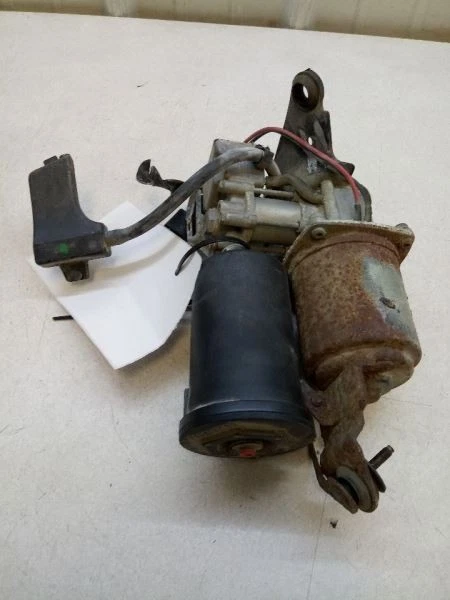 99 00 01 02 03 04 2005 Lincoln Town Car Starter OEM usado probado  Foto 1 de 3
