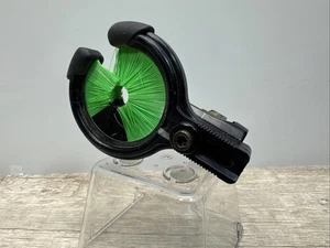 Trophy Ridge Whisker Biscuit Arrow Rest Green Black - Picture 1 of 8