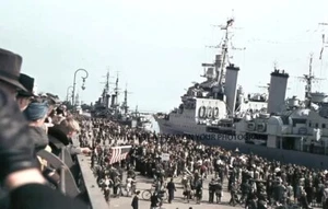 SURRENDER OF PRINZ EUGEN & NURNBERG TO HMS's DIDO & BIRMINGHAM - 1945 -22 PHOTOS - Picture 1 of 10
