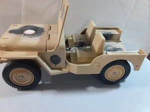 VTG GI JOE ADVENTURE TEAM TAN DESERT PATROL JEEP IUC MISSING PARTS READ - Picture 1 of 23