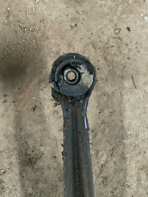 Brazo de suspensión delantero Mazda B3000 1994-1997 ZZM133010 2x2 Foto 1 de 4