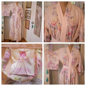 vtg SAKURAI SHOJI Japanese Pink Floral Print Cotton Long Kimono Lounge Robe M/L - Picture 1 of 9