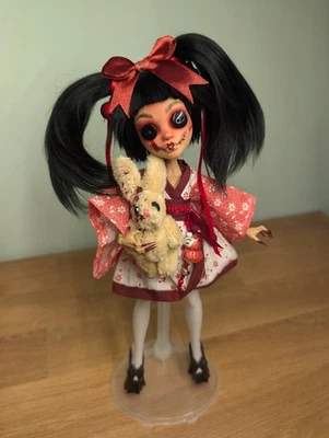OOAK Monster High Custom Art doll - Howleen Japanese Horror Doll custom repaint Foto 1 de 4