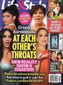 LIFE & STYLE Magazine Nov. 8 2021 Kim Kardashian Kylie Jenner Prince Harry - Imagen 1 de 2