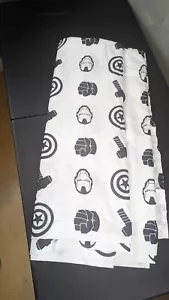 Avengers Full Flat Sheet White With Black Iron Man Thor Captain America Hulk - Picture 1 of 7