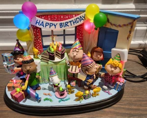 DANBURY MINT Peanuts Snoopy BEST BIRTHDAY EVER beleuchtete Deko neuwertig JH2 - Bild 1 von 4