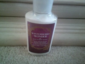 Bath & Body Works ""Winterberry Wonder"" Körperlotion - 8 Unzen - Bild 1 von 2