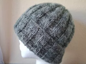 Berretto/cappello lavorato a mano accogliente e caldo misto mohair, toni grigi - Foto 1 di 6