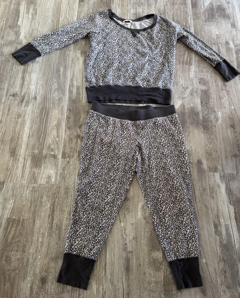 VICTORIA'S SECRET Mujer Talla Grande Dos Piezas Ropa de Dormir Conjunto Gris Estampado Leopardo Foto 1 de 4