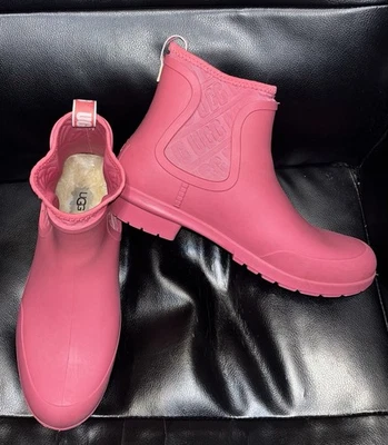 UGG CHEVONNE WATERPROOF RUBBER RAIN ANKLE BOOTS Women’s Size 10 Pink - Image 1 of 4