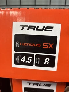 New In Box True Hzrdus 5X Ice Skates JR 4.5 Regular - Picture 1 of 2