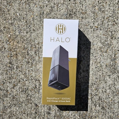 Cargador y banco de alimentación Halo Rapid Pack 5000AC 2 en 1 (Pawprints)/nuevo sellado Foto 1 de 2