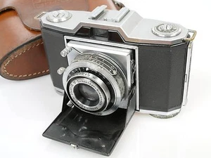 Zeiss Ikon Ikonta 24x36mm 522/24 mit Xenar 2,8/45 selten rare with Xenar - Picture 1 of 11