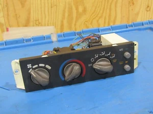 Pontiac Sunfire 2000-2003 cupé OEM interruptor de control de clima 00 01 02 03 - Imagen 1 de 5