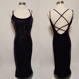 Womens 90s Vintage Party Dress Long Purple Velvet Size 9/10 Strappy Open Back - Picture 1 of 12