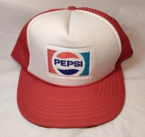 SOMBRERO DE CAMIONERO PEPSI DE COLECCIÓN MALLA ROJA AJUSTABLE TALLA ÚNICA GORRA SNAPBACK EN MUY BUEN ESTADO - Imagen 1 de 4