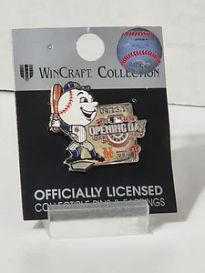 New York Mets 2015 Opening Day Pin vs Philadelphia Phillies 04.13.15 Citi Field - Picture 1 of 2