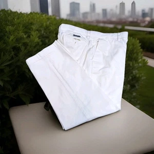 Nautica Men's 33x30 White Chino Pants Excellent Condition - Picture 1 of 15