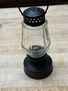 Vintage Perko Wonder Junior Skaters Lamp with Perko Clear Globe - Picture 1 of 11
