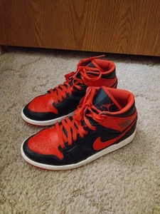 Nike Air Jordan 1 Mid Alternate Bred Men's Size 8 Black & Red DQ8426-060 - Bild 1 von 12