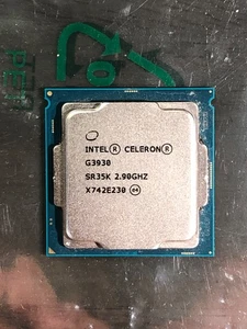 7Th Gen Celeron G3930 LGA 1151 CPU Processor SR35K Dual-Core 2.9 GHz TESTED - Picture 1 of 2