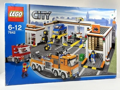 LEGO® City 7642 Große Autowerkstatt - sehr selten - 953 Teile EOL-NEU/OVP - Bild 1 von 4