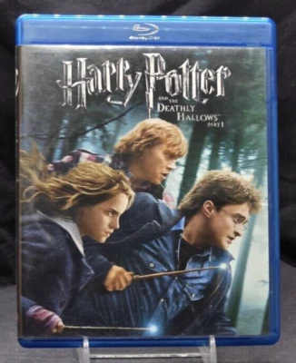 WARNER BROS. - HARRY POTTER AND THE DEATHLY HOLLOWS PART 1 - BLU-RAY - 2010 - Image 1 of 2