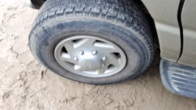 Transmissão automática Ford E350 Van 2013 fabricante de equipamento original 155K milhas - LKQ439575802 - Imagem 1 de 4