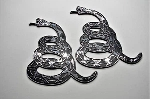 (2) DON'T TREAD ON ME GADSDEN FLAG 3D CAR EMBLEMS STICKERS DECAL. RATTLE SNAKE - Picture 1 of 13