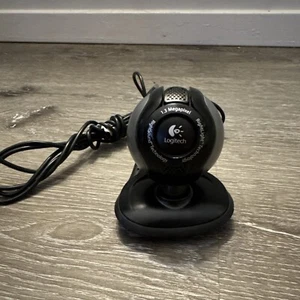 Logitech Quickcam STX RightLight RightSound Technology Model V-UBK45 USB Webcam - Picture 1 of 6