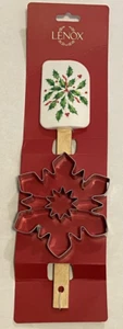 Lennox Holiday Spatula With Snowflake Cookie Cutter - Picture 1 of 4