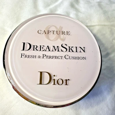 Dior Capture Dream Skin свежая и идеальная подушка ~ SPF 50 ~ 15 г/0,5 унц-(30 Med. Бежевый) - Изображение 1 из 4