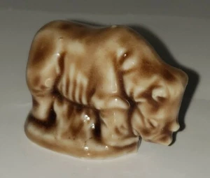 Figura Wade Rosa Roja Té Inglaterra RHINO CABEZA ABAJO Arca de Noé - Imagen 1 de 9