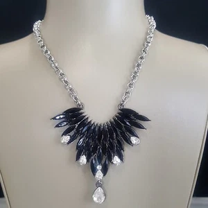 AMRITA SINGH SILVER  PLATED BLACK  RESIN CRYSTAL NECKLACE NWT - Picture 1 of 3