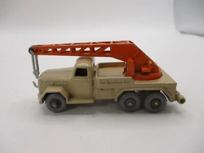 RESTORED-MODIFIED LESNEY MATCHBOX #30B-V-2 MAGIRUS-DEUTZ 6 WHEEL CRANE RARE TAN - Image 1 of 4