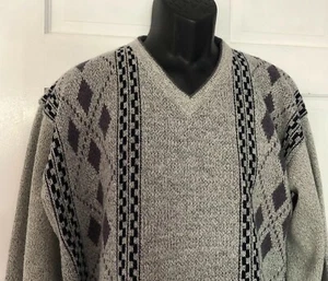 Yidaner Sweater XXL Hong Kong Silk Blend Diamond Pattern Mens V Neck Gray Multi - Picture 1 of 10