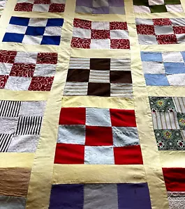 Vintage 9 Patch Quilt Top 76 x 81 maschinengenäht Oma Landhaus Landhaus Kern - Bild 1 von 15