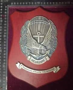 CREST INCURSORI 9° REGGIMENTO D'ASSALTO PARACADUTISTI COL MOSCHIN RARITÁ - Foto 1 di 1