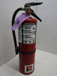 A-4 ABC STRIKE FIRST DRY CHEMICAL # ZT-443482 SCRATCH & DENT FIRE EXTINGUISHER - Picture 1 of 1