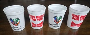 4 tazas de plástico Budweiser vintage estos brotes para ti orden antigua hibernianos irlandeses - Imagen 1 de 7