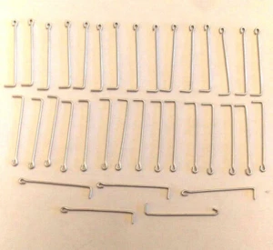 HO Stanchions for Hand Rails,7/8 inch, Galvanized Steel, 35 Piece LOT. US only - Foto 1 di 1