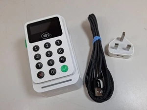 iZettle 2 Card Reader White  Includes Dock, Charger & Cable Working - Picture 1 of 12