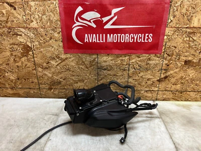 20 21 22 23 24 25 YAMAHA MT 07 MT-07 MT07 CUERPOS DEL ACELERADOR CAJA DE AIRE DE ADMISIÓN Foto 1 de 4