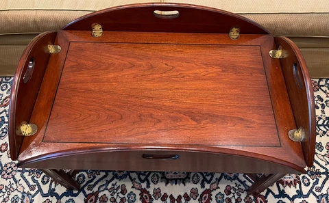 Henkel Harris Cherry Butler Coffee Table Style 5212 Cover