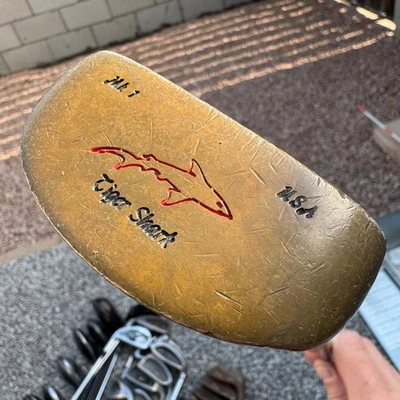 Tiger Shark MK1 USA Vintage Brass Putter Classic Golf Club Right-Handed 34.5" - Image 1 of 4