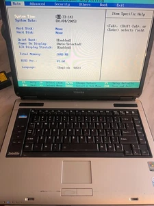 Toshiba Satellite A135-S7404 15,4" 2048 MB RAM si avvia al BIOS NO HDD funziona - Foto 1 di 2