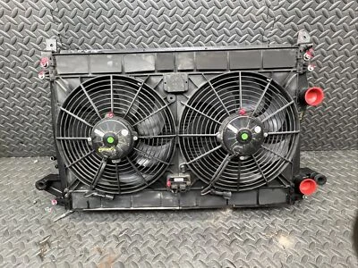 Condensador e ventilador de refrigeração para radiador de motor Maserati Quattroporte M139 fabricante de equipamento original 2005-2008 - Imagem 1 de 4